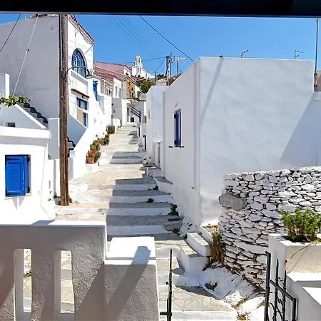 Cycladic Maisonette *